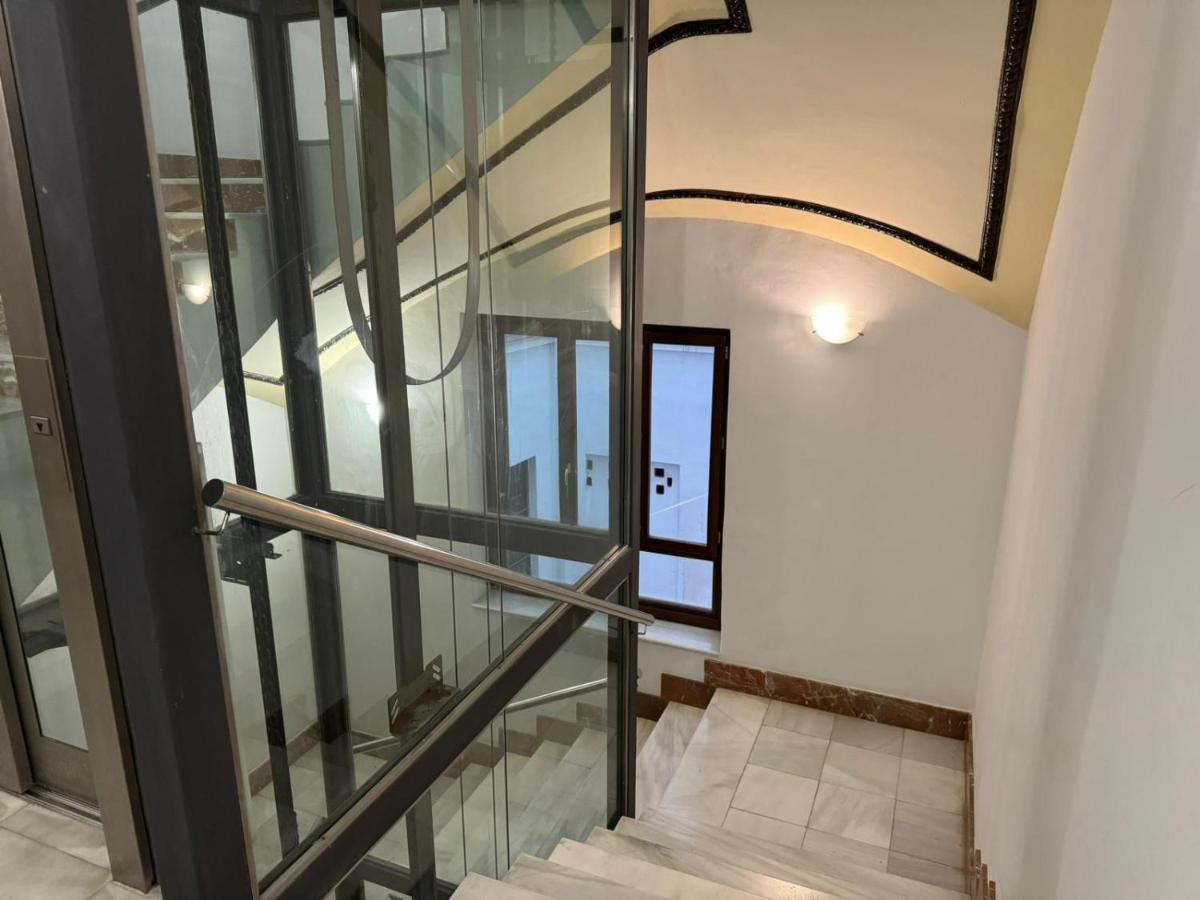 Mr Apartamentos Кордоба Екстериор снимка